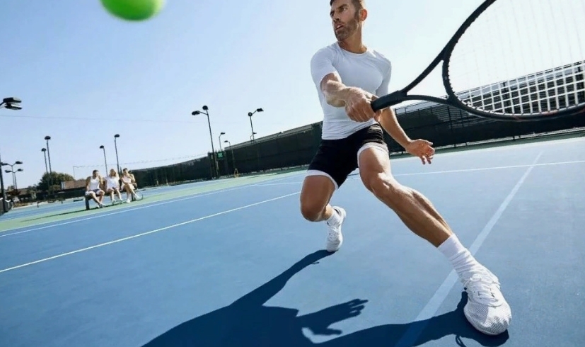 Технические и тактические аспекты тенниса: как они влияют на ставки и результаты